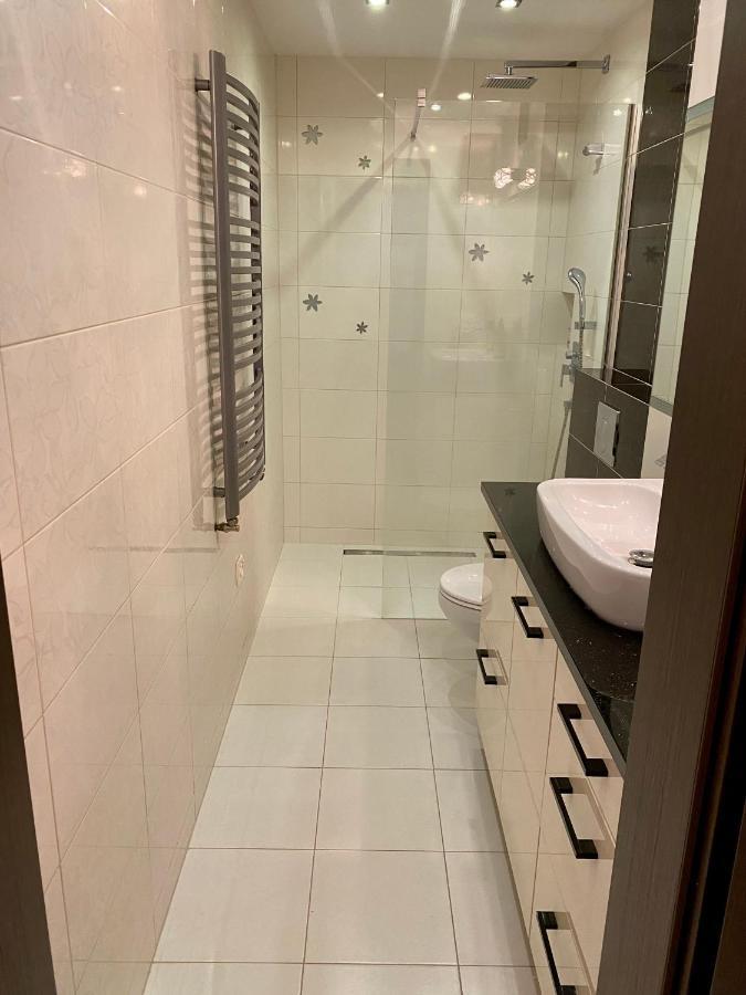 Apartament Centrum 64M2 Klimatyzacja Kędzierzyn-Koźle Exterior foto